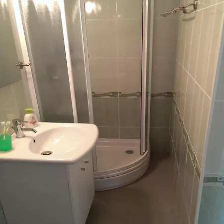 Marietta Apartment *