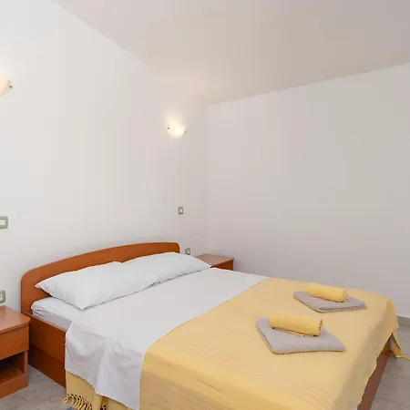 Marietta Apartment